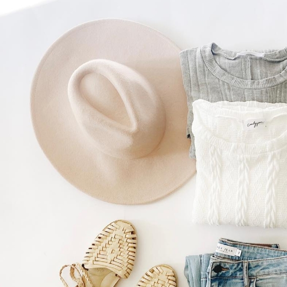 Carly Jean Los Angeles Accessories - CJLA Maryn Wool Rancher Wide Brim Hat Sand